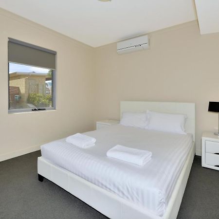 Serenity On The Terrace Aparthotel Mandurah Exterior foto