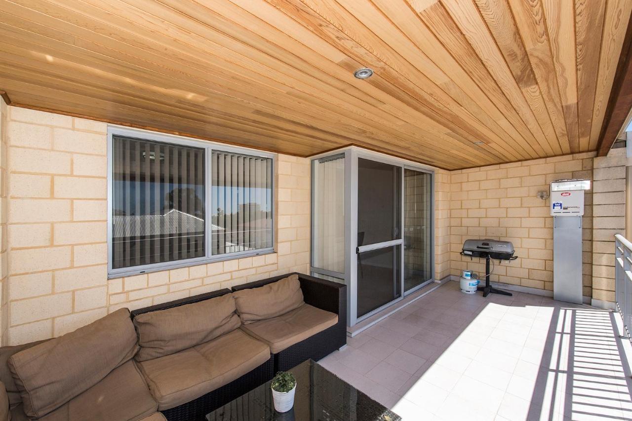 Serenity On The Terrace Aparthotel Mandurah Exterior foto